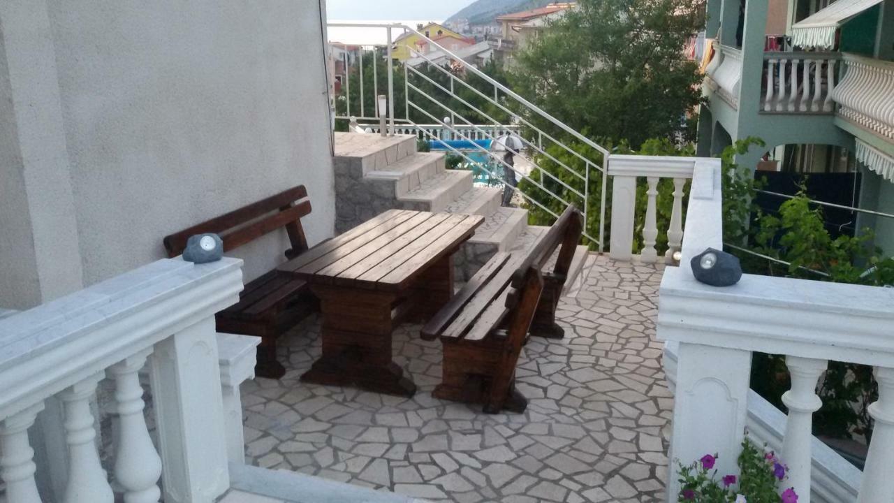 Apartment Greta Сен Екстериор снимка